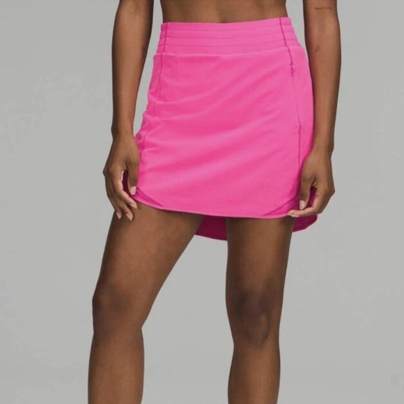 lululemon athletica Dresses & Skirts - NWT Lululemon Hotty Hot HR Skirt Long Lined Sonic Pink SNCP Sz 2
